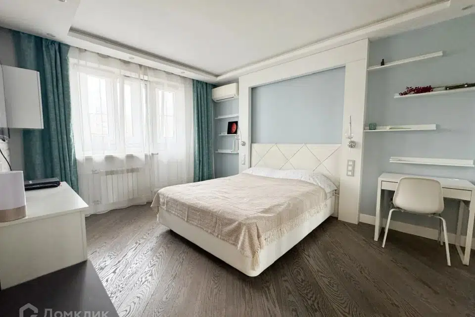 Продаётся 1-комнатная квартира, 37.8 м²