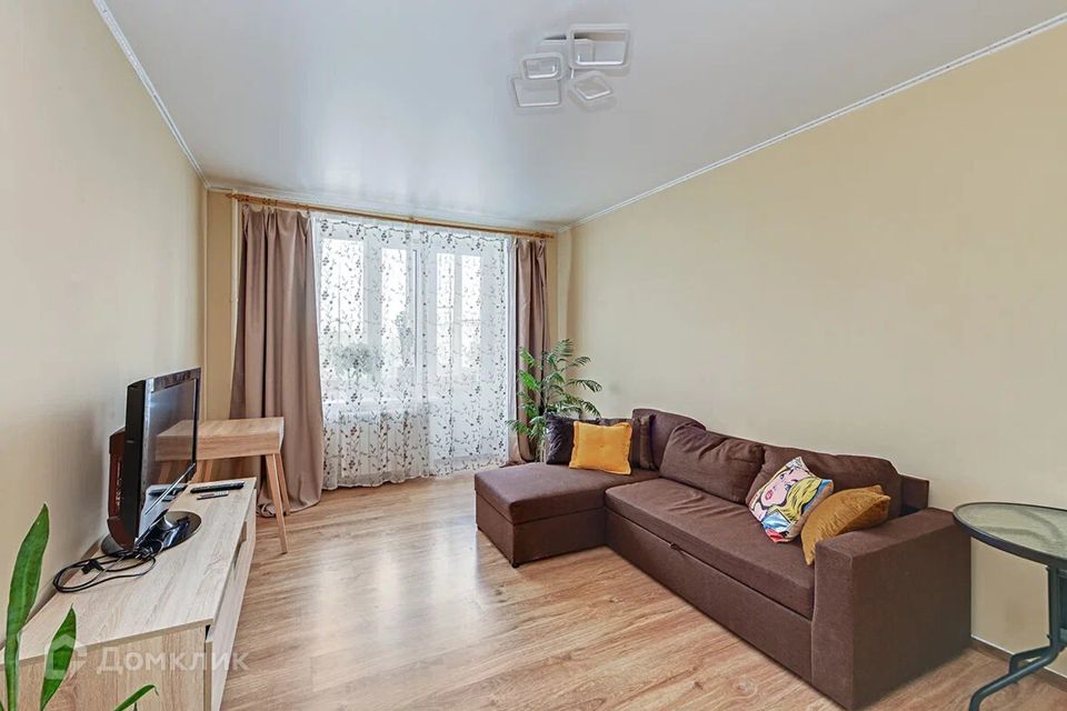 Продаётся 2-комнатная квартира, 48.3 м²