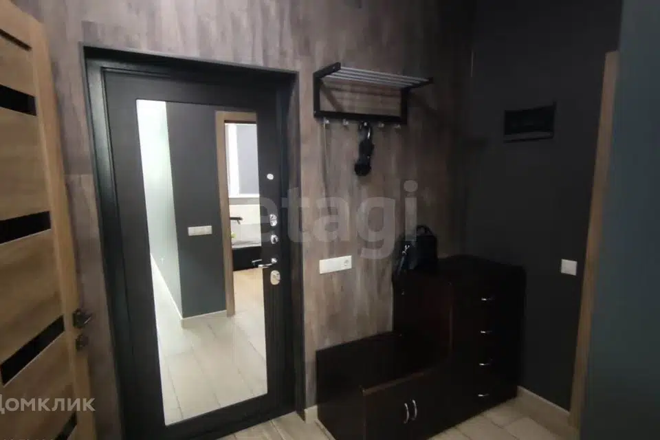 Продаётся 1-комнатная квартира, 48 м²