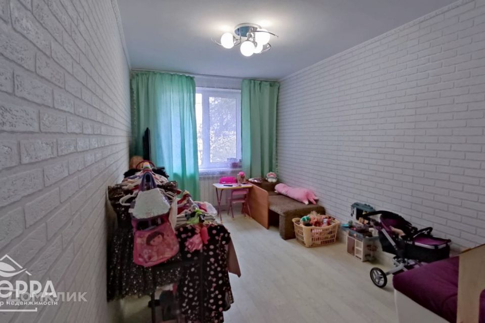 Продаётся 3-комнатная квартира, 65 м²
