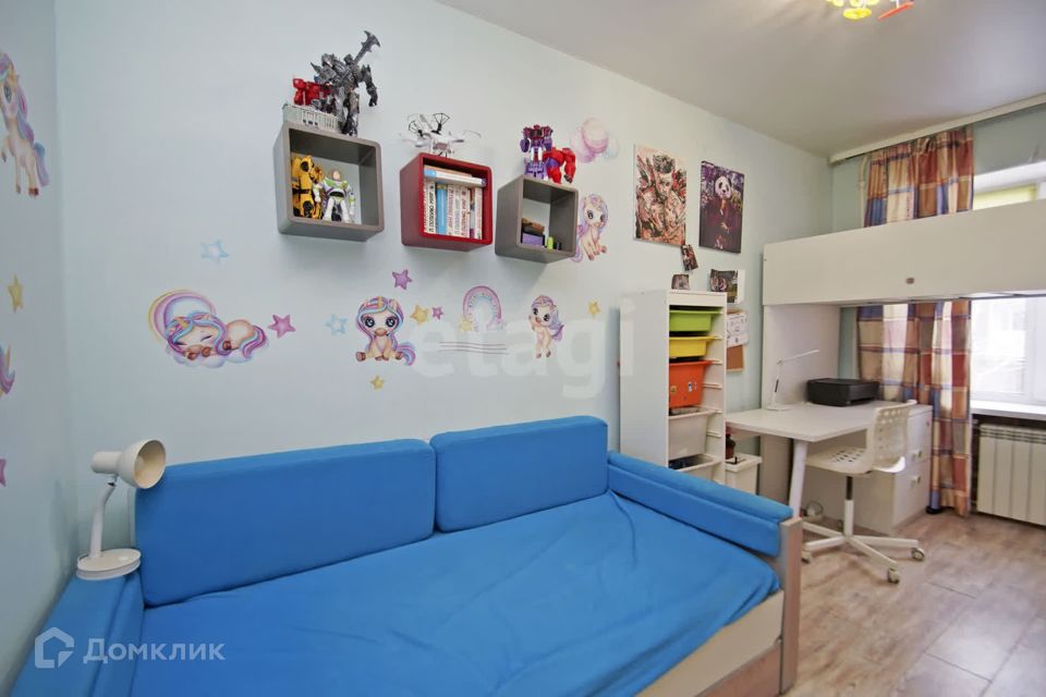 Продаётся 3-комнатная квартира, 55 м²
