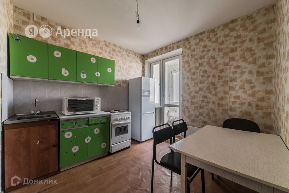 Сдаётся 2-комнатная квартира, 55 м²