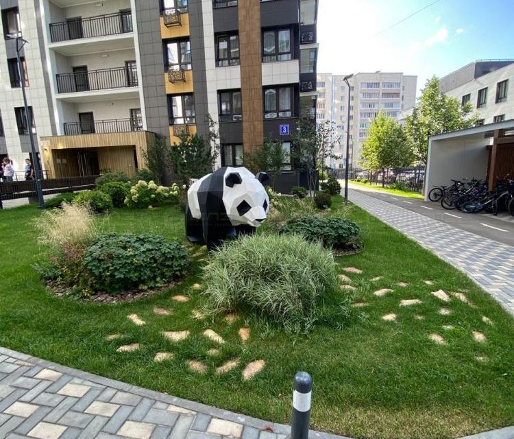 Продаётся 3-комнатная квартира, 141.2 м²