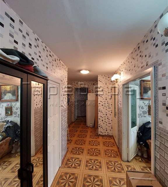 Продаётся 4-комнатная квартира, 76.8 м²