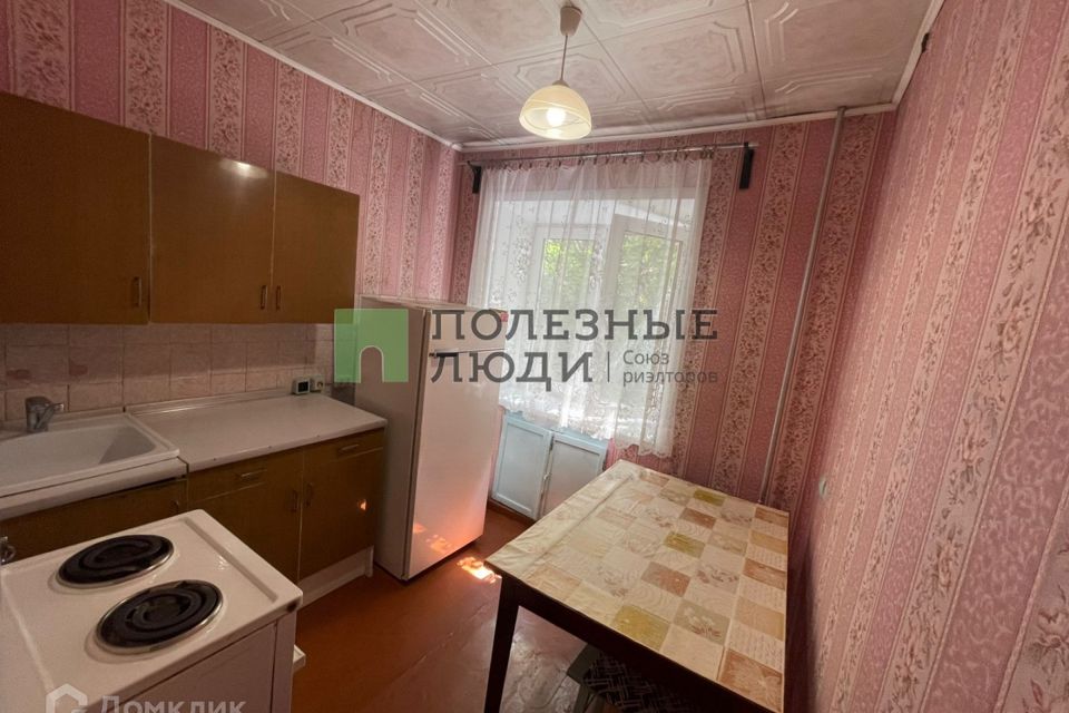 Продаётся 2-комнатная квартира, 41.9 м²