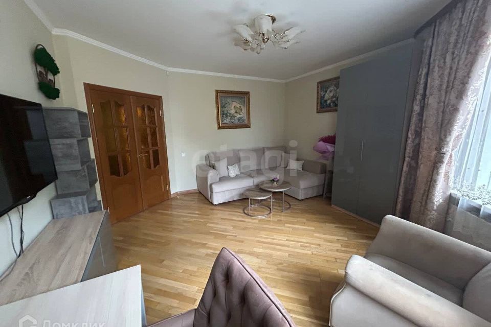 Продаётся 2-комнатная квартира, 54 м²