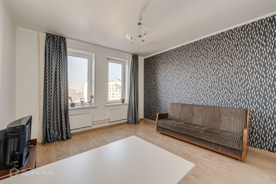 Продаётся 2-комнатная квартира, 53.8 м²