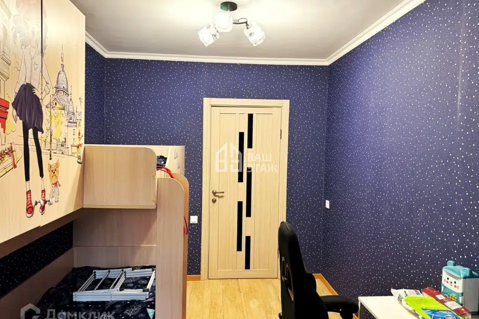Продаётся 3-комнатная квартира, 61.7 м²