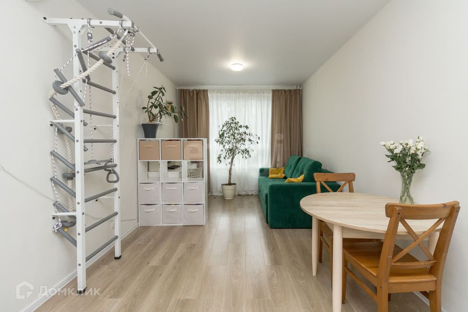 Продаётся 1-комнатная квартира, 38.8 м²