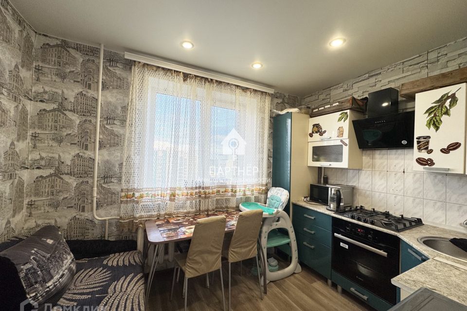 Продаётся 1-комнатная квартира, 37.8 м²