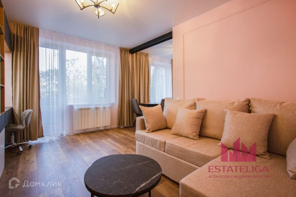 Сдаётся 2-комнатная квартира, 42.2 м²