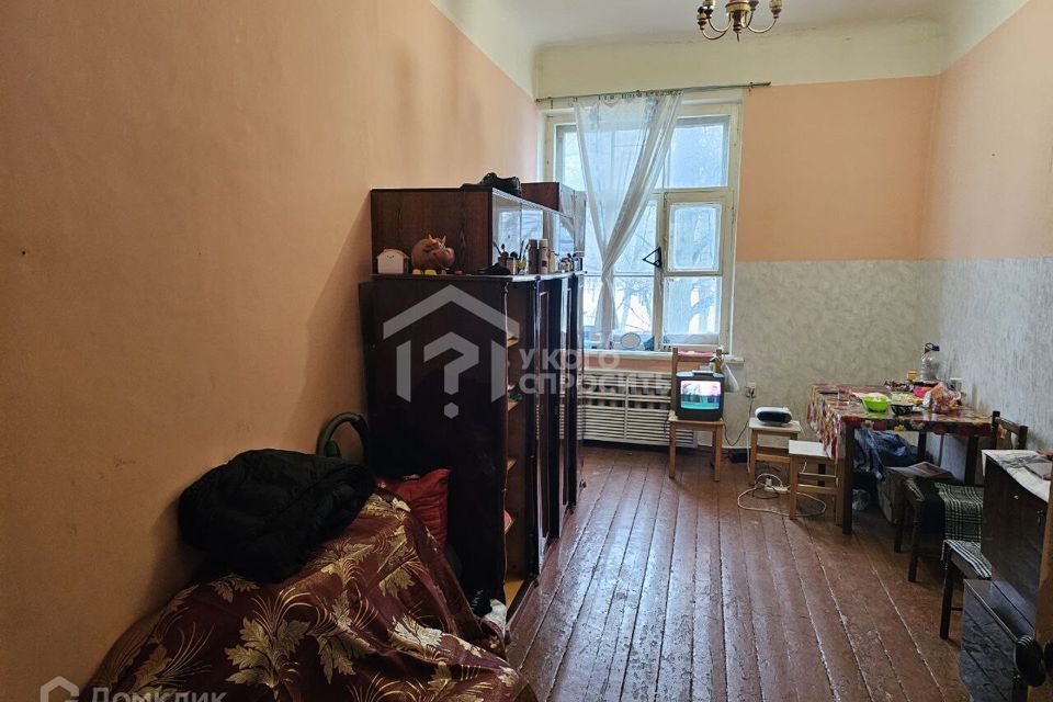 Продаётся комната в 7-комн. квартире, 18.9 м²