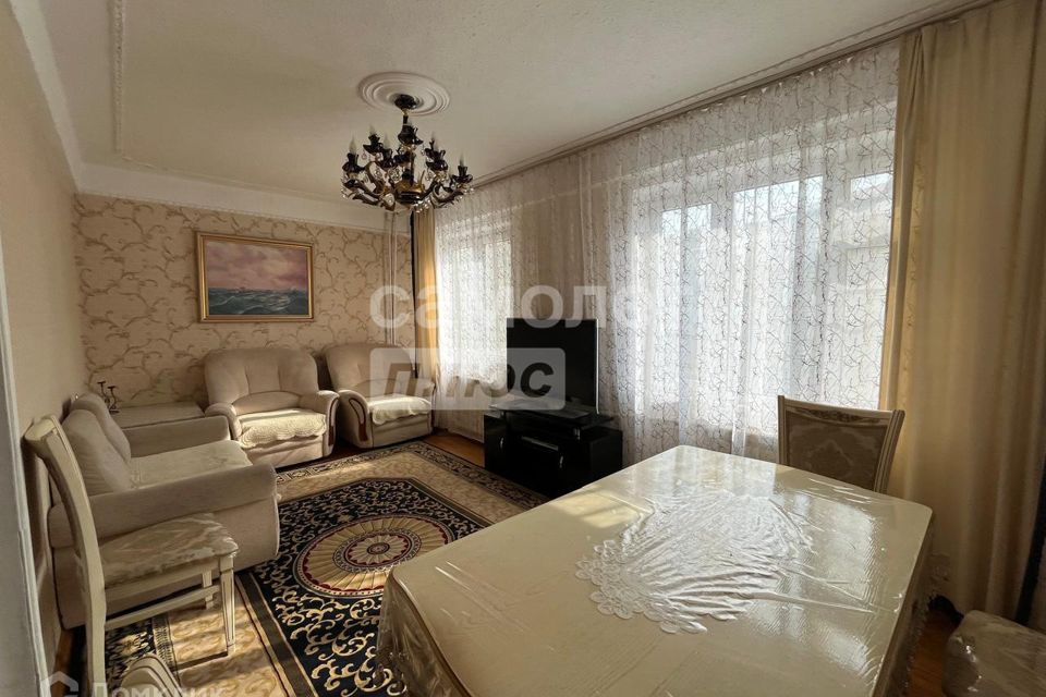 Продаётся 3-комнатная квартира, 81 м²