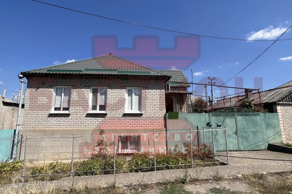 Продаётся 2-этажный дом, 153 м²