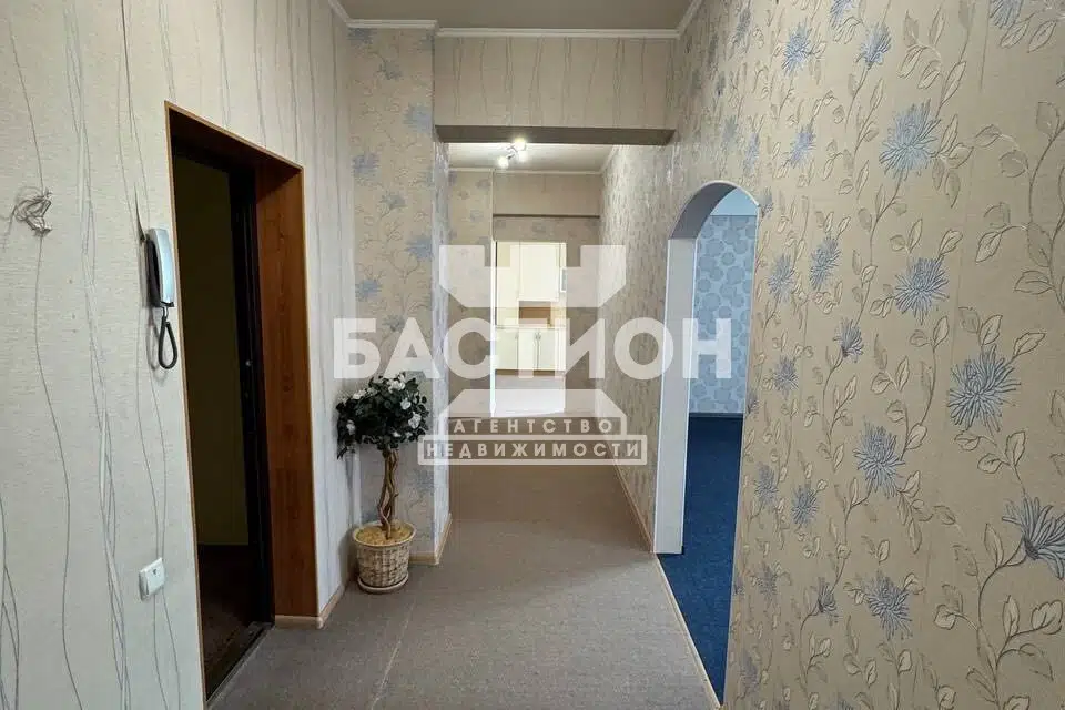 Продаётся 2-комнатная квартира, 79 м²