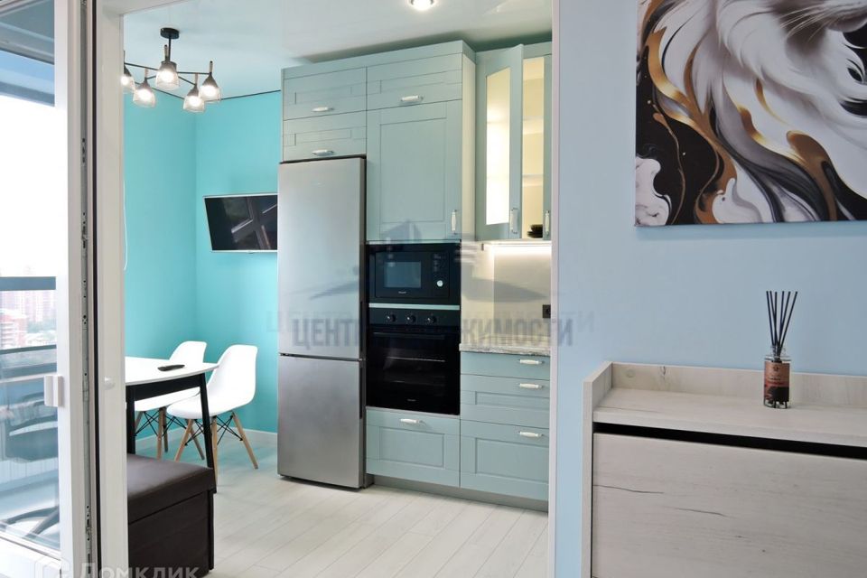 Сдаётся 2-комнатная квартира, 56 м²