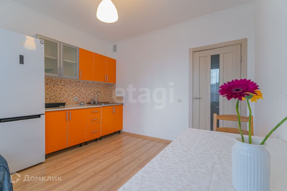 Продаётся 1-комнатная квартира, 36.8 м²