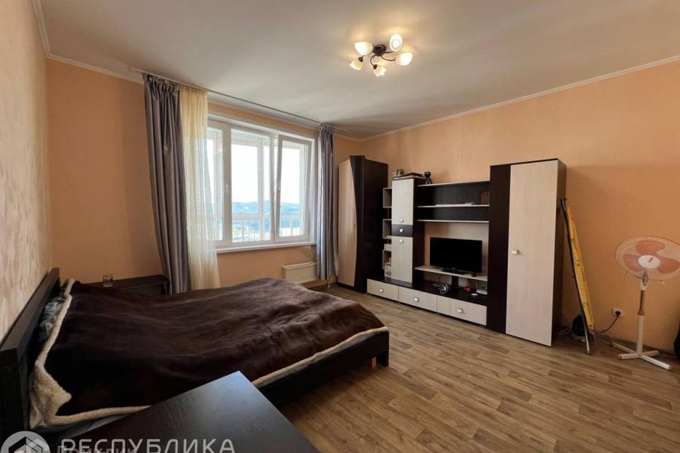 Продаётся 1-комнатная квартира, 35.6 м²