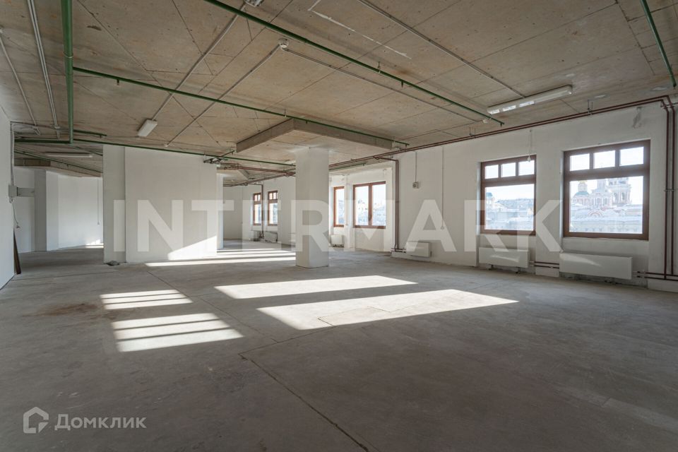 Продаётся 6-комнатная квартира, 207.9 м²