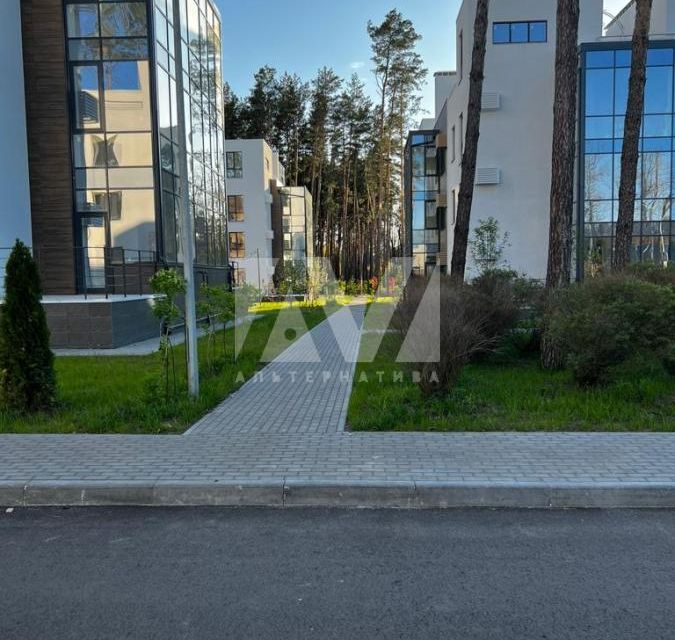 Продаётся 3-комнатная квартира, 92 м²