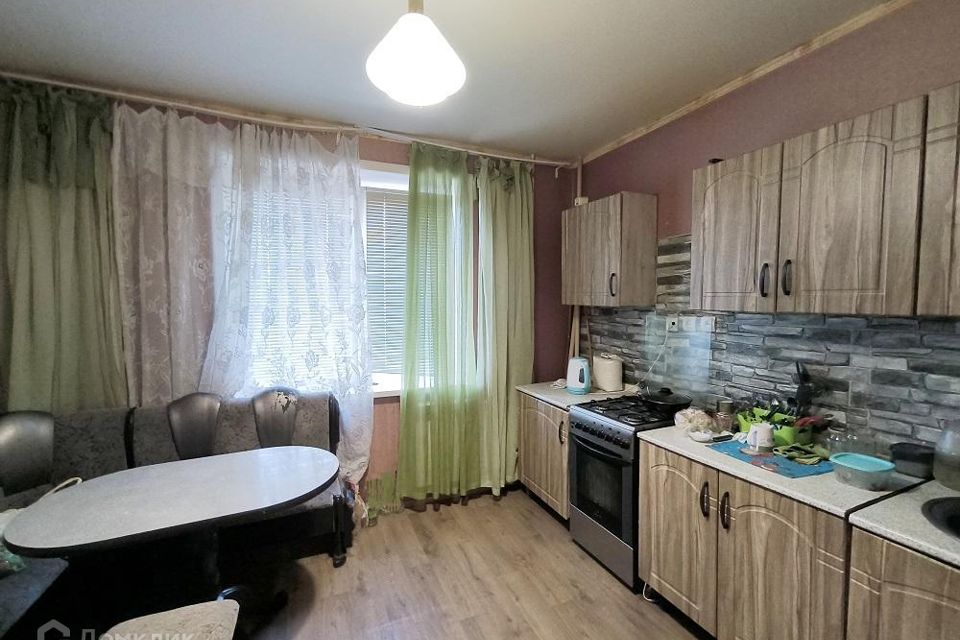 Продаётся 1-комнатная квартира, 37 м²