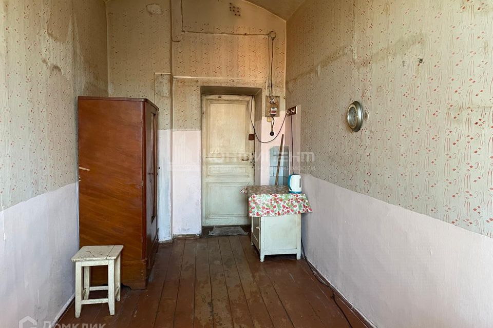 Продаётся комната в 1-комн. квартире, 13.5 м²