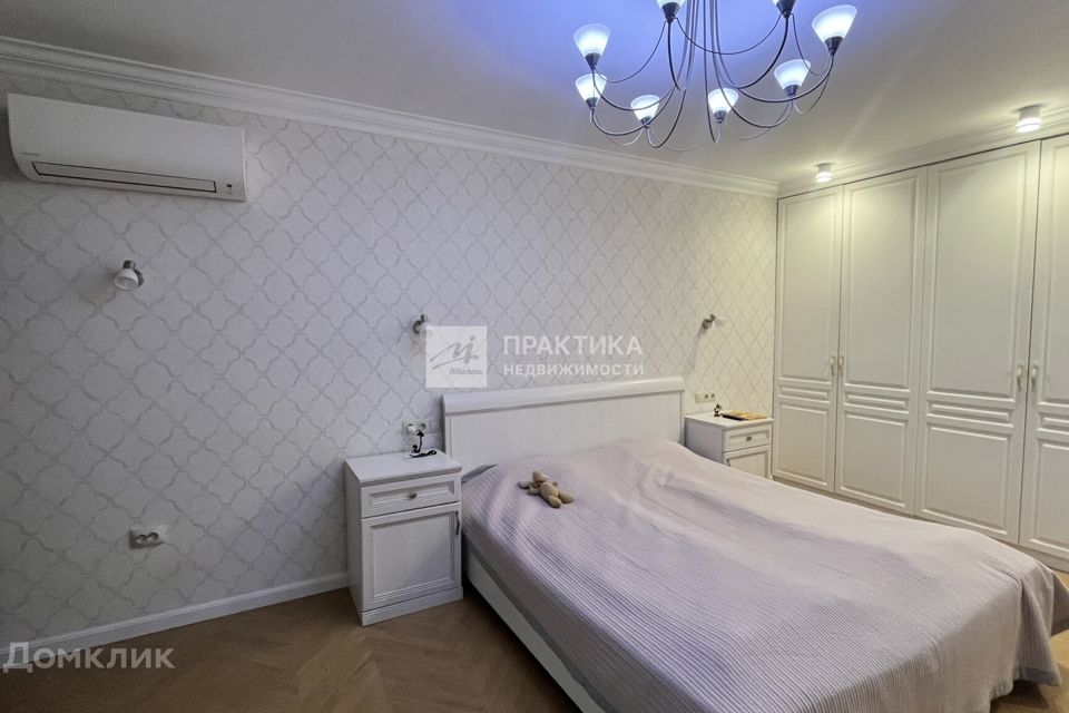 Продаётся 1-комнатная квартира, 40.3 м²