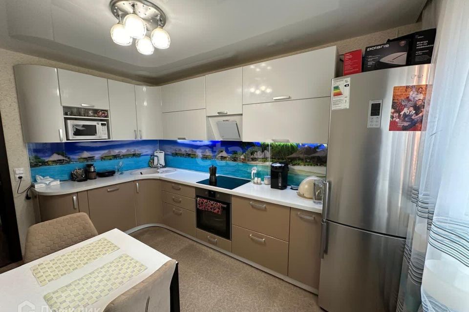 Продаётся 3-комнатная квартира, 65.5 м²