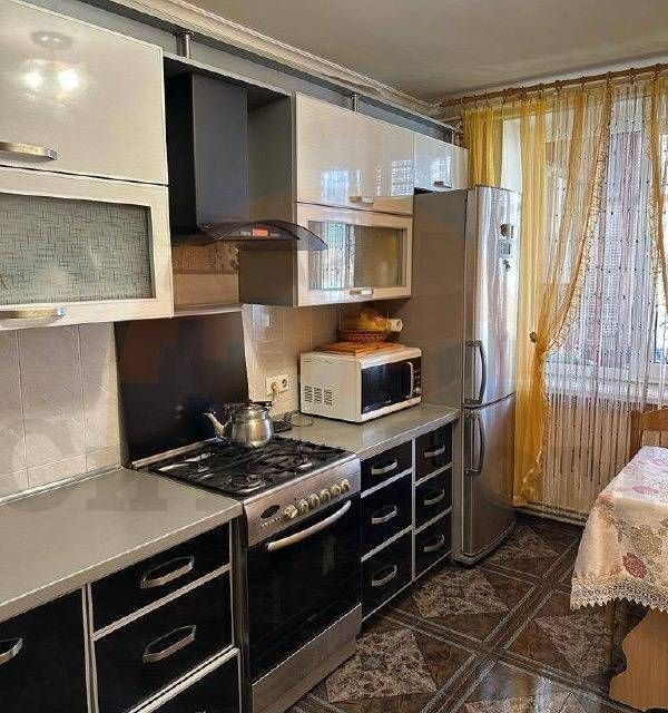 Продаётся 3-комнатная квартира, 64.4 м²