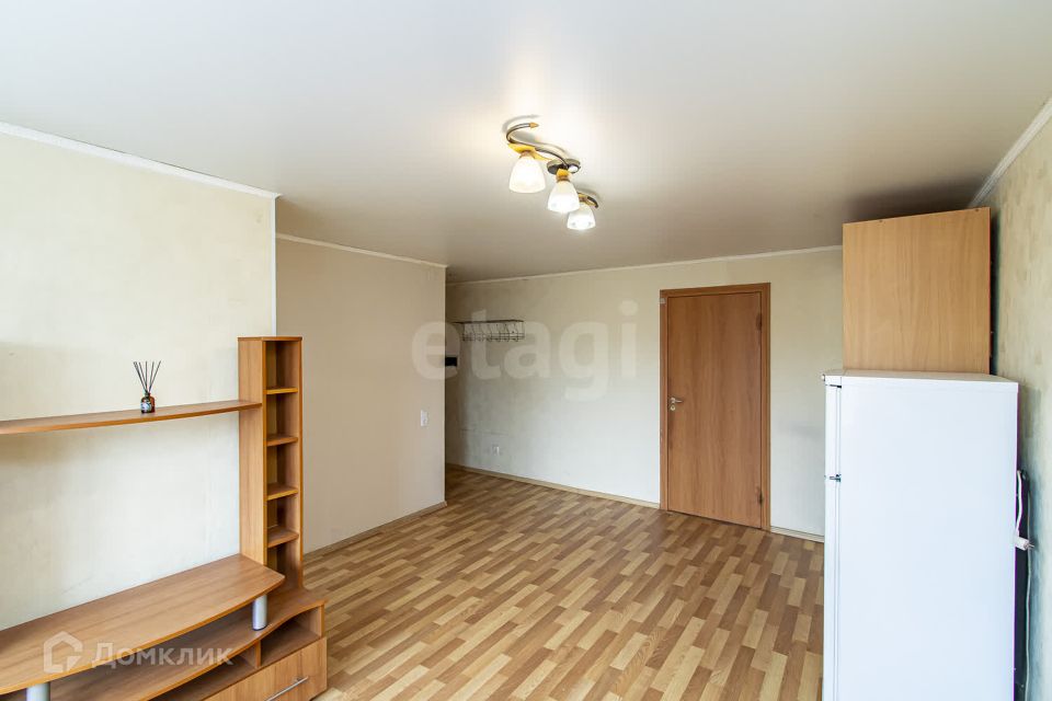 Продаётся 2-комнатная квартира, 42.4 м²