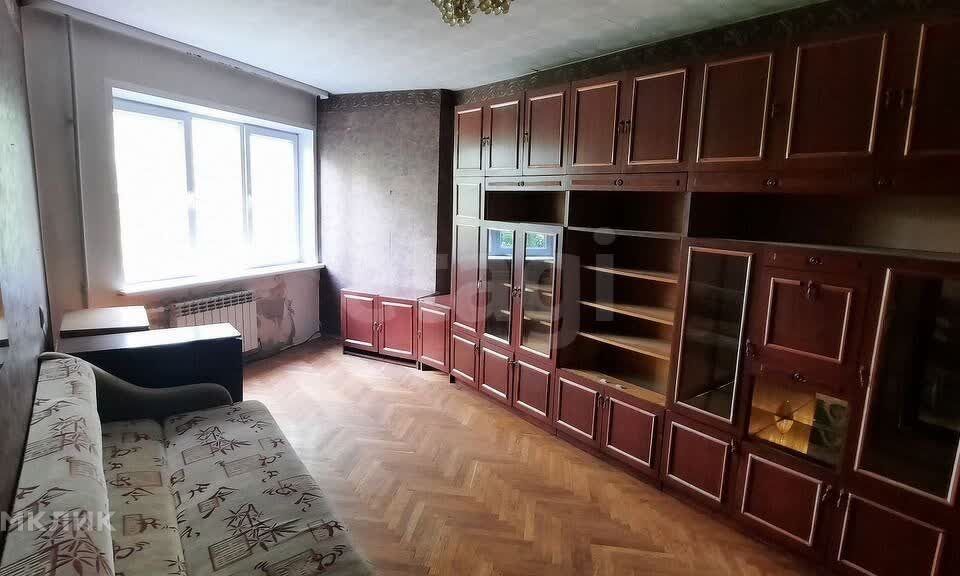 Сдаётся 2-комнатная квартира, 65 м²