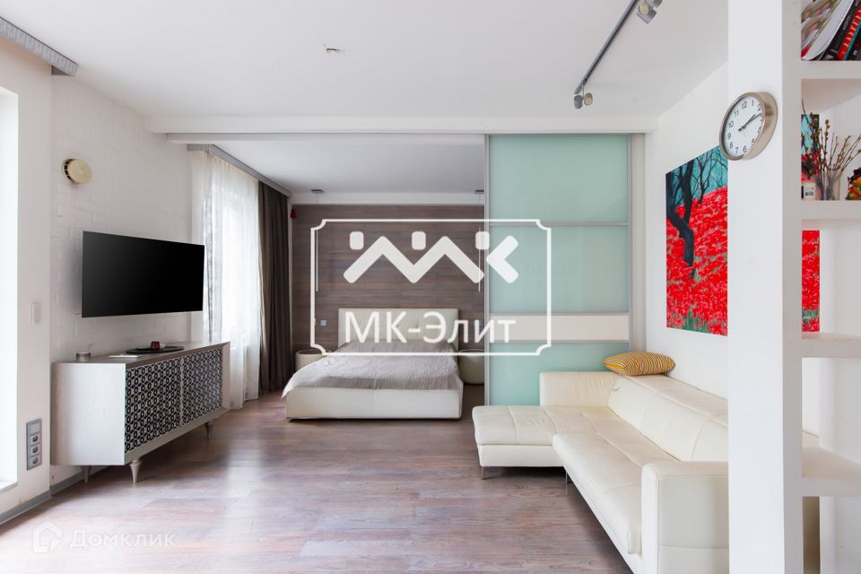 Продаётся 1-комнатная квартира, 42.7 м²