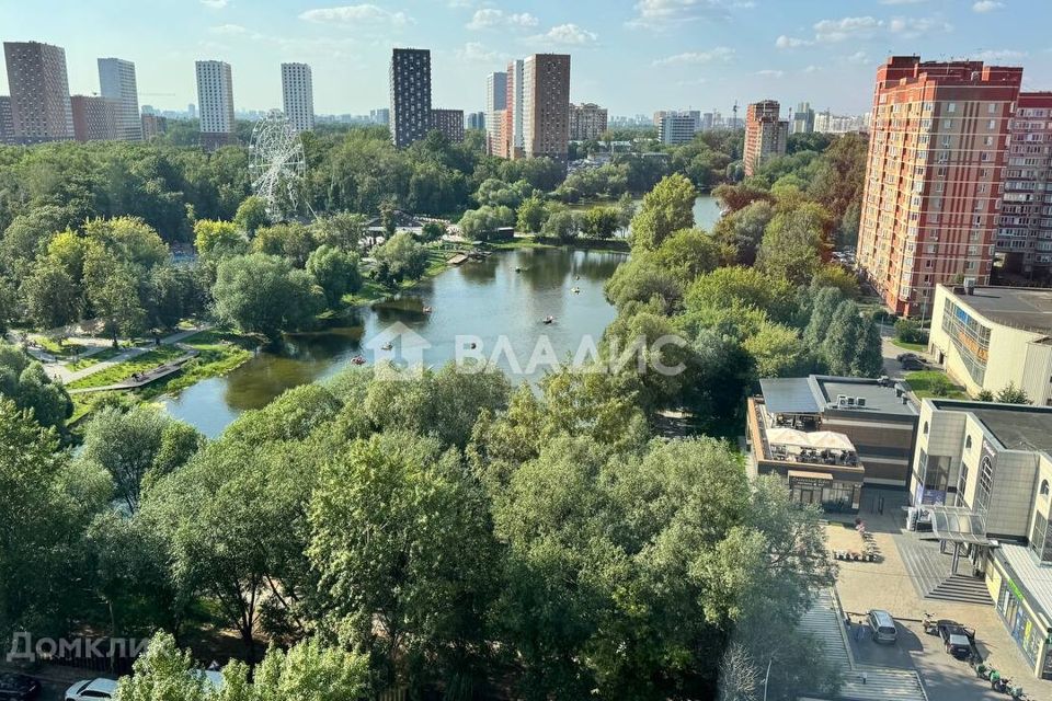 Продаётся 3-комнатная квартира, 75 м²