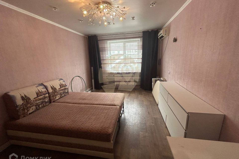 Продаётся 1-комнатная квартира, 38.8 м²
