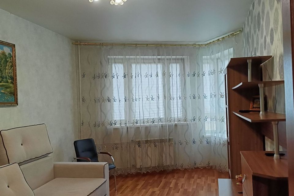 Сдаётся 1-комнатная квартира, 42 м²