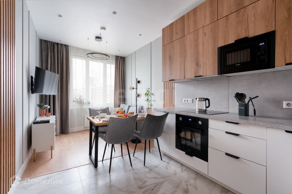 Сдаётся 3-комнатная квартира, 76.6 м²