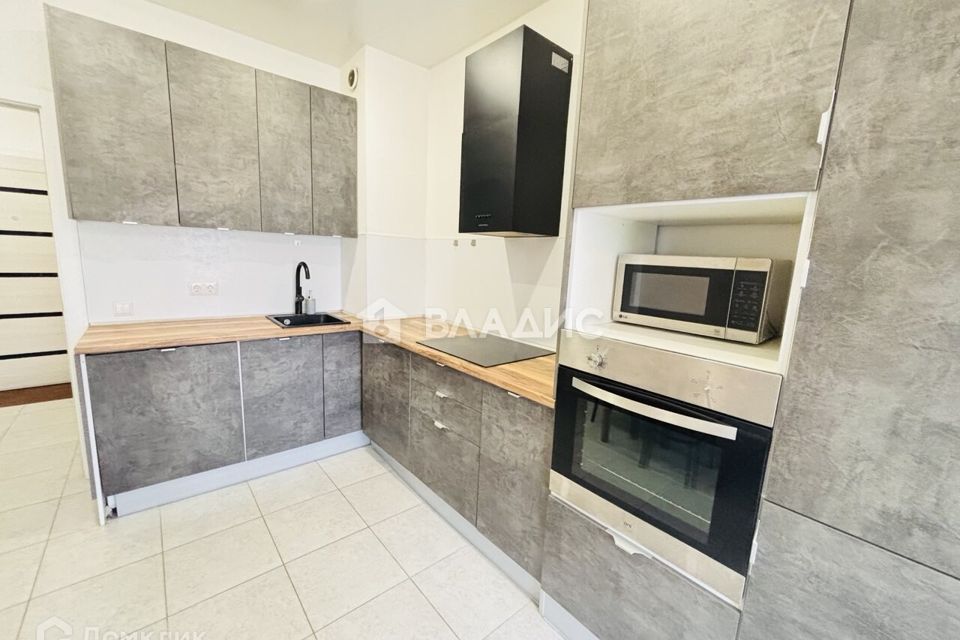 Продаётся 1-комнатная квартира, 39.3 м²