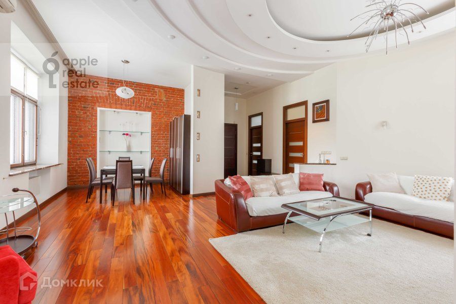 Сдаётся 5-комнатная квартира, 155 м²
