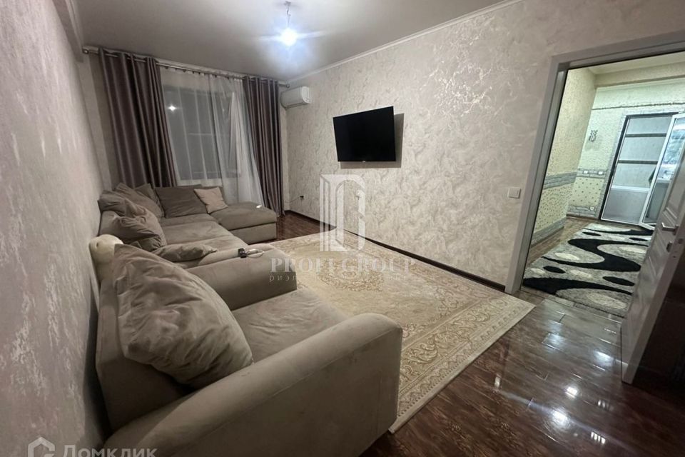 Сдаётся 2-комнатная квартира, 62 м²