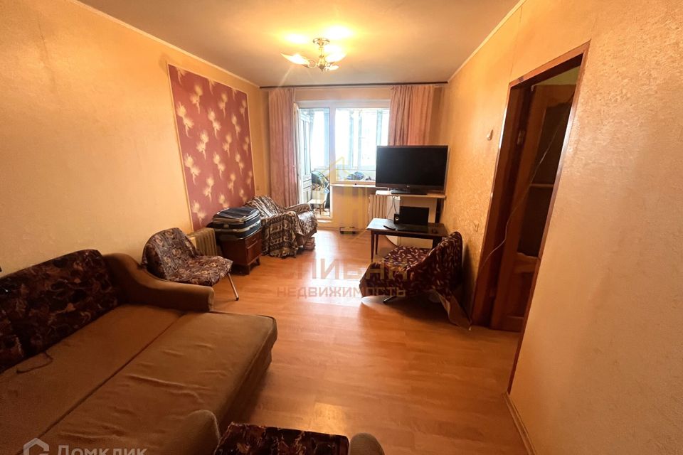Продаётся 2-комнатная квартира, 42.4 м²