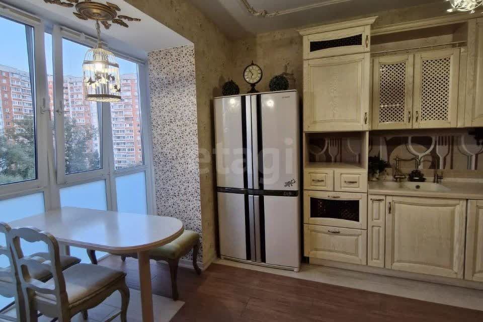 Продаётся 3-комнатная квартира, 99 м²