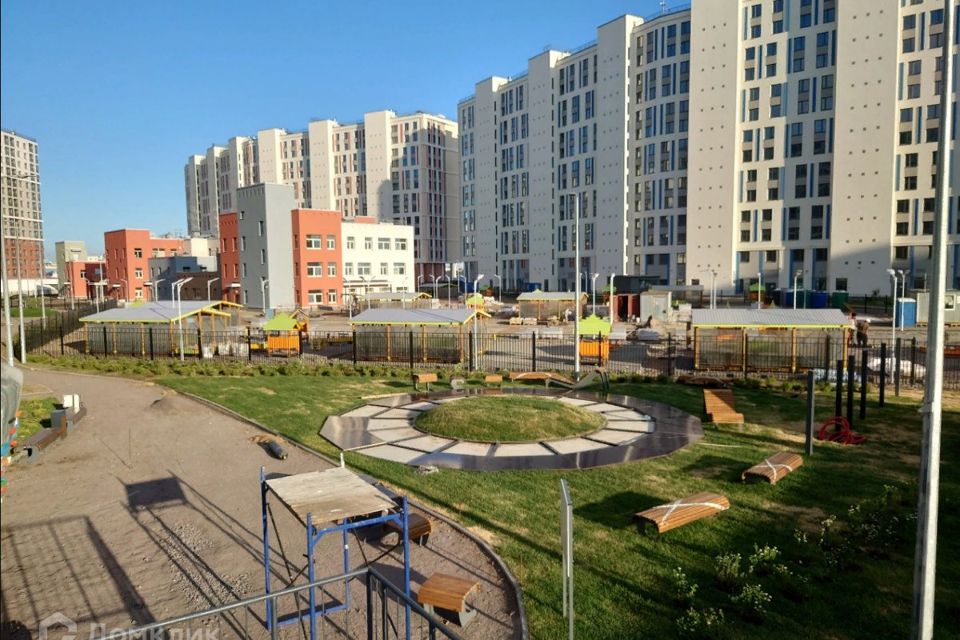 Продаётся 1-комнатная квартира, 41.48 м²