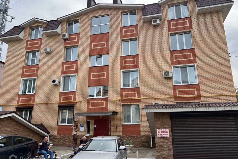 Продаётся 2-комнатная квартира, 91.1 м²