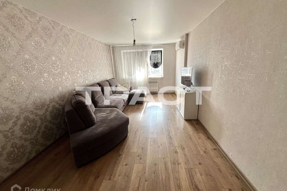 Продаётся 1-комнатная квартира, 48.2 м²