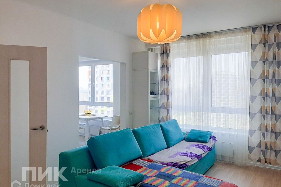Сдаётся 2-комнатная квартира, 63 м²
