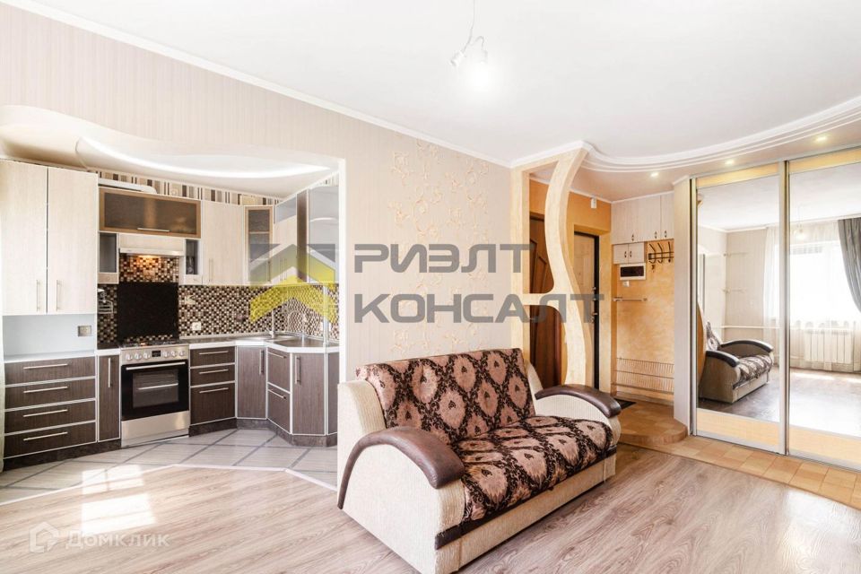 Продаётся 2-комнатная квартира, 43.7 м²