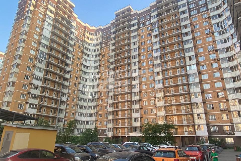 Продаётся 2-комнатная квартира, 59 м²