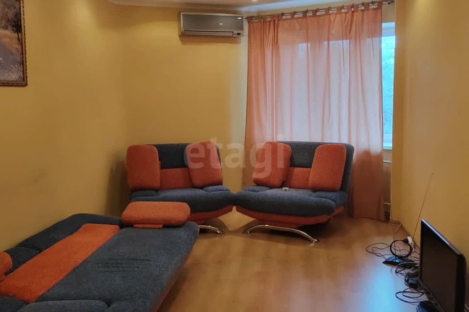 Продаётся 2-комнатная квартира, 59.2 м²