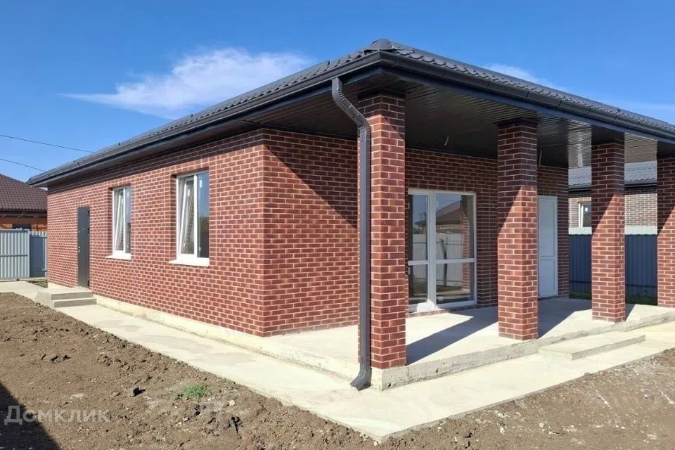 Продаётся 1-этажный дом, 110 м²