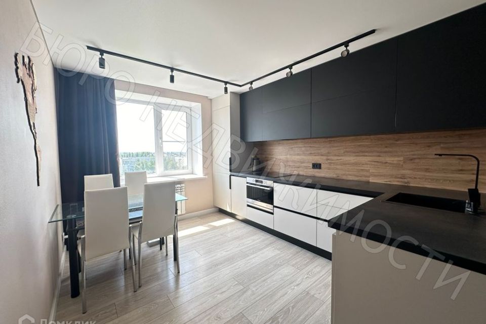 Продаётся 2-комнатная квартира, 56.4 м²